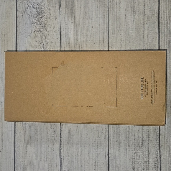 Stanley The Flowstate Quencher H2.0 Tumbler Black 40 Oz. NWT - Picture 9 of 10